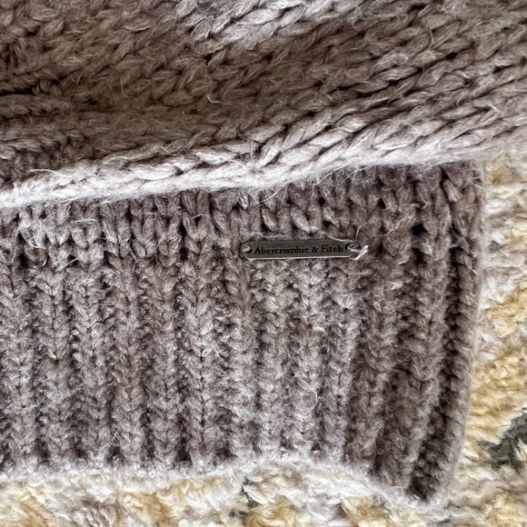 Abercrombie & Fitch Soft Taupe Balloon Sleeve Cable Knit Mock Neck Sweater - Picture 6 of 7